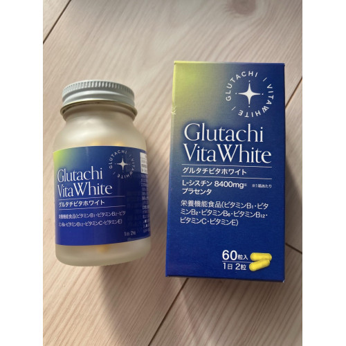 Глутатион с L-цистином и плацентой Glutachi Vita White — 60 капсул