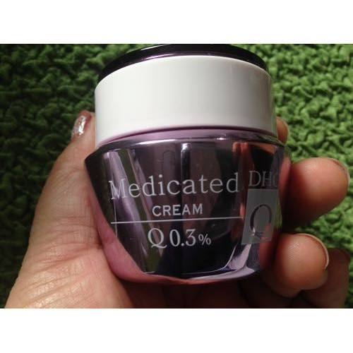 Японский насыщенный антивозрастной крем с коэнзимом Q10 Medicated Cream DHC