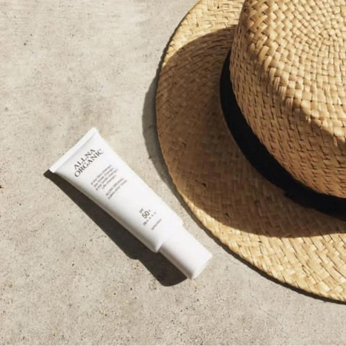 ALLNA ORGANIC SPF50+ PA++++ — органический японский солнцезащитный крем для лица