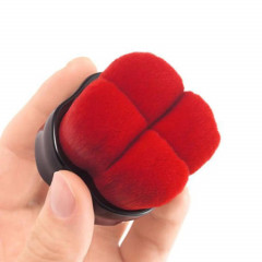Кисть для контурирования лица Shiseido Makeup HANATSUBAKI HAKE Polishing Face Brush