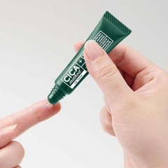Заживляющий бальзам для губ с экстрактом центеллы CICA method LIP BALM