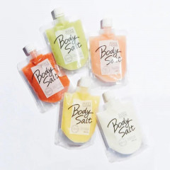 Солевой скраб для тела с ароматом персика JUICY CLEANSE Sweet Mix